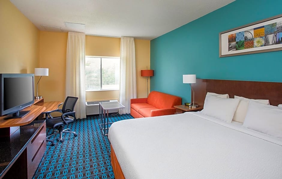 Fairfield Inn & Suites by Marriott Quincy