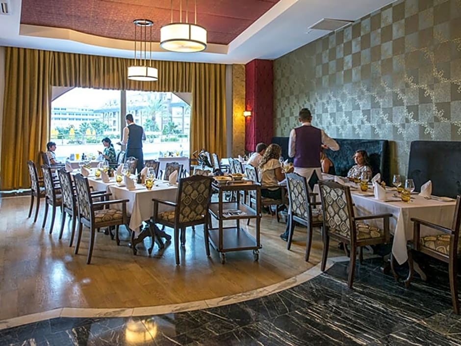 Resort Amara Prestige
