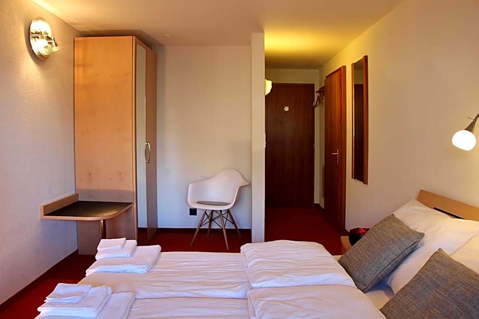 Aparthotel Ambassador