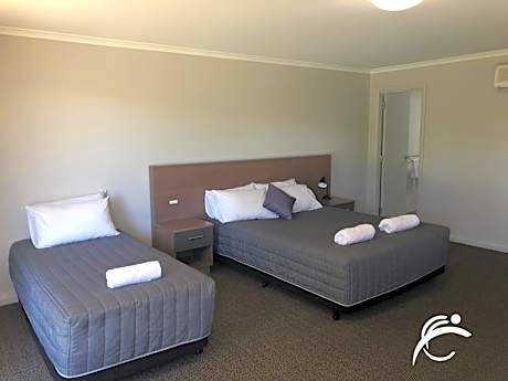 Coro Club Motel