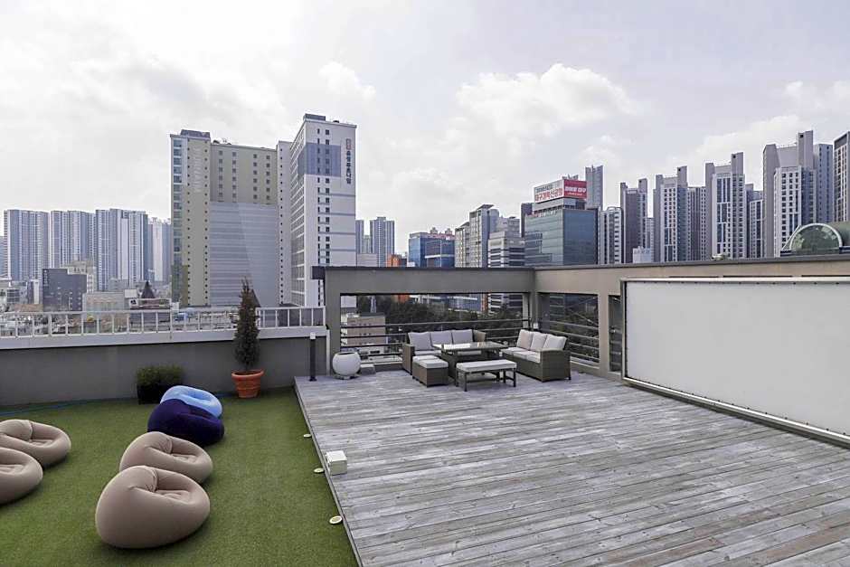 Dongdaegu Station Eastern Hotel