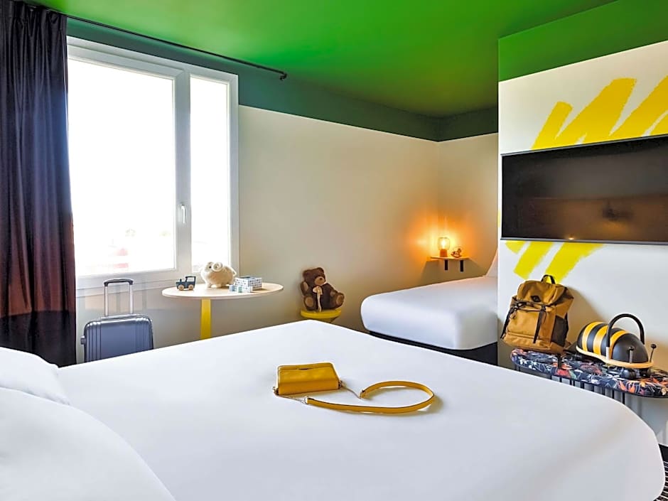 ibis Styles Lyon Meyzieu Arena Stadium