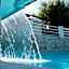 Green Garden Village con piscina, spiaggia riservata e parcheggio