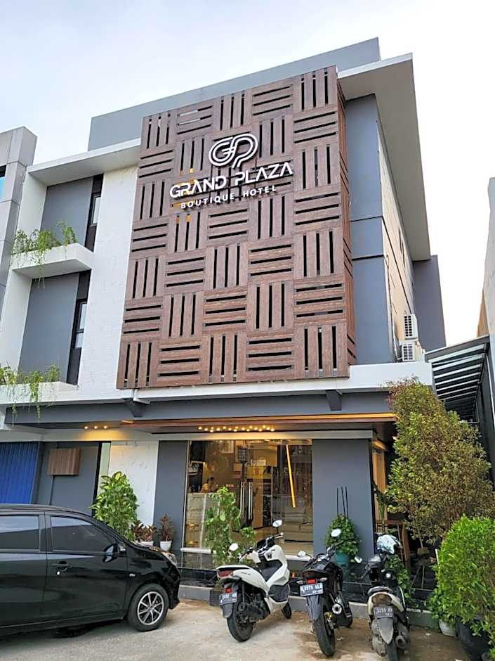 Grand Plaza Boutique Hotel