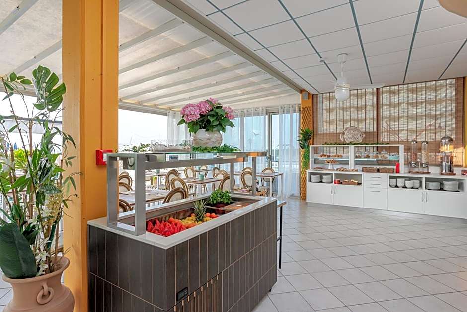 Hotel La Brezza frontemare