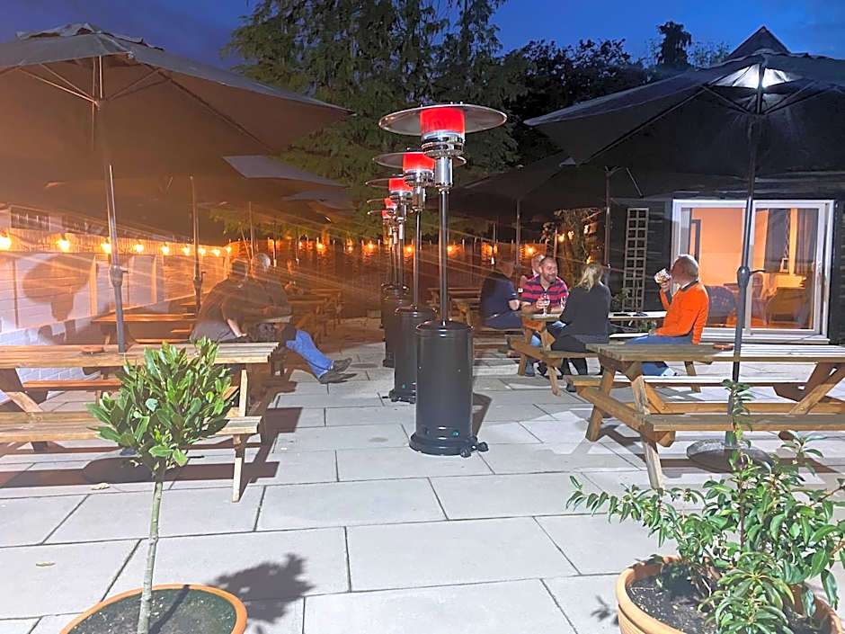 George & Dragon Country Pub & Hotel Wolverton Townsend