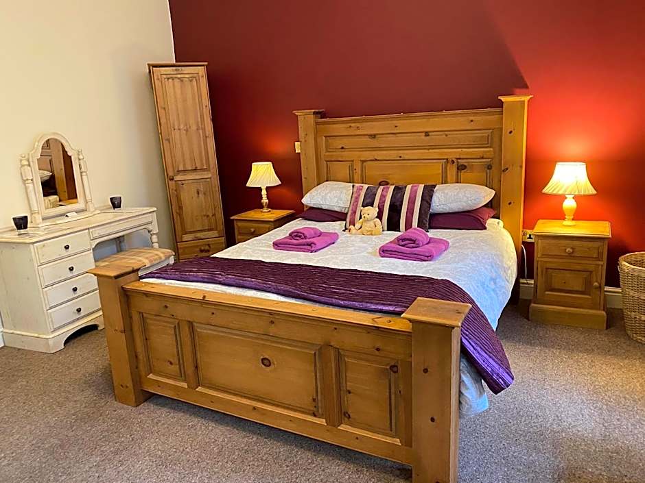 Station House, Dartmoor and Coast located, Village centre Hotel