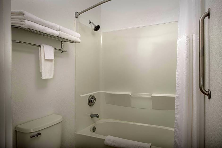 Quality Inn & Suites Gallup I-40 Exit 20