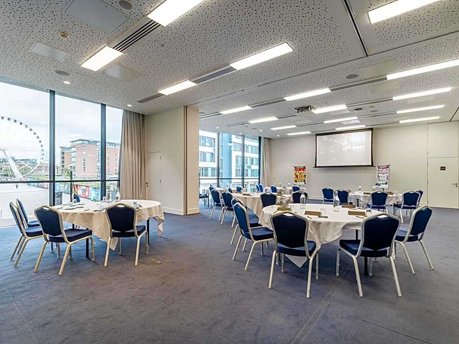 Pullman Liverpool