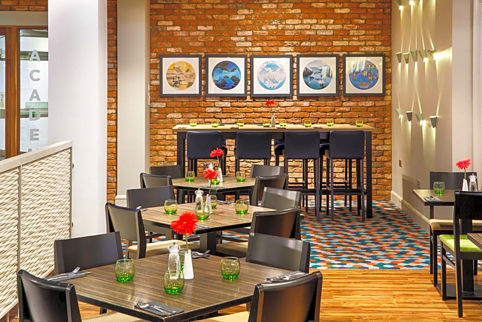 Holiday Inn London - Heathrow M4Jct.4 By IHG