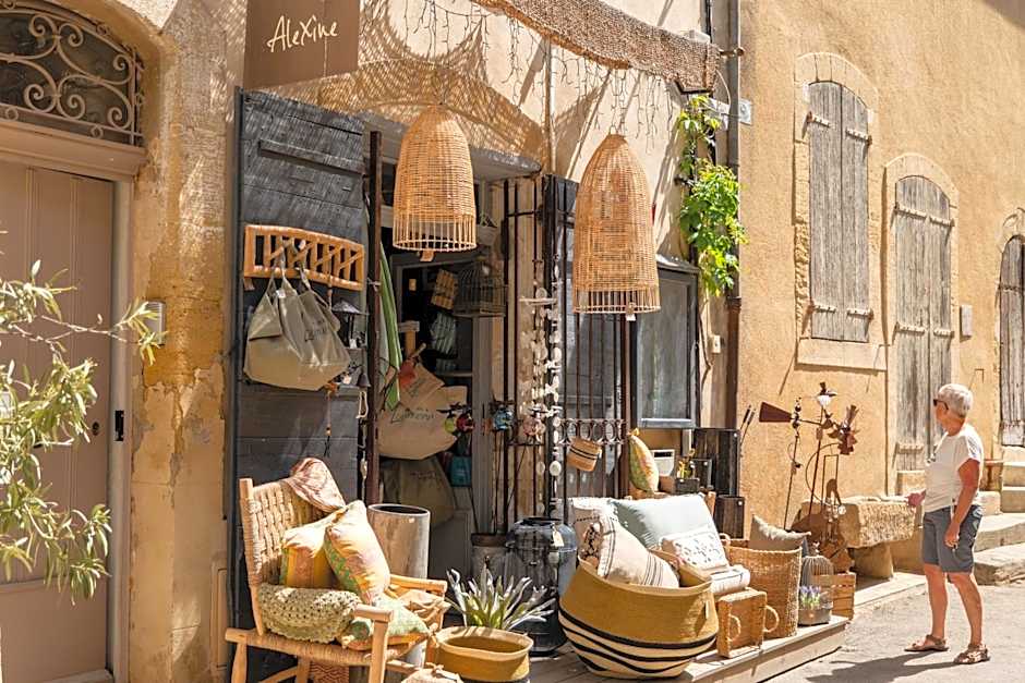 Le Moulin, Lourmarin, a Beaumier Hotel