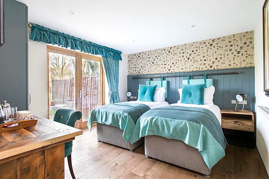 The Green Dragon Inn