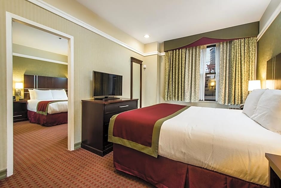 The Hotel At Times Square