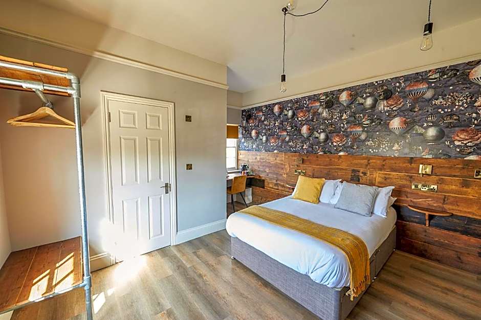 The White Horse Hotel