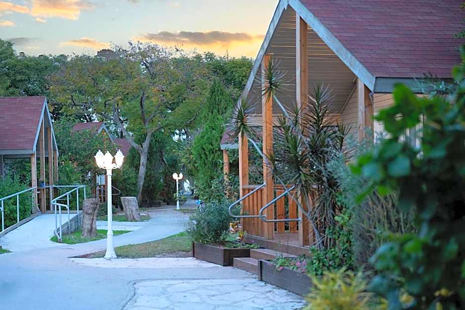 Nir David Country Lodge