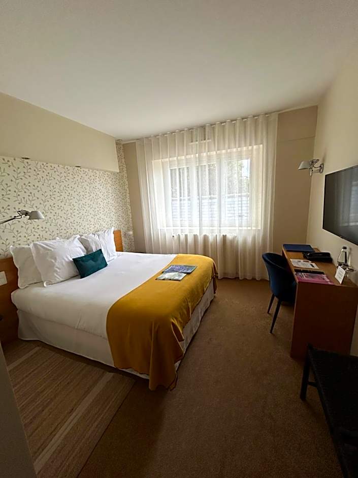 Hôtel De La Vallée