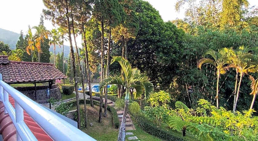 Grand Whiz Hotel Bromo