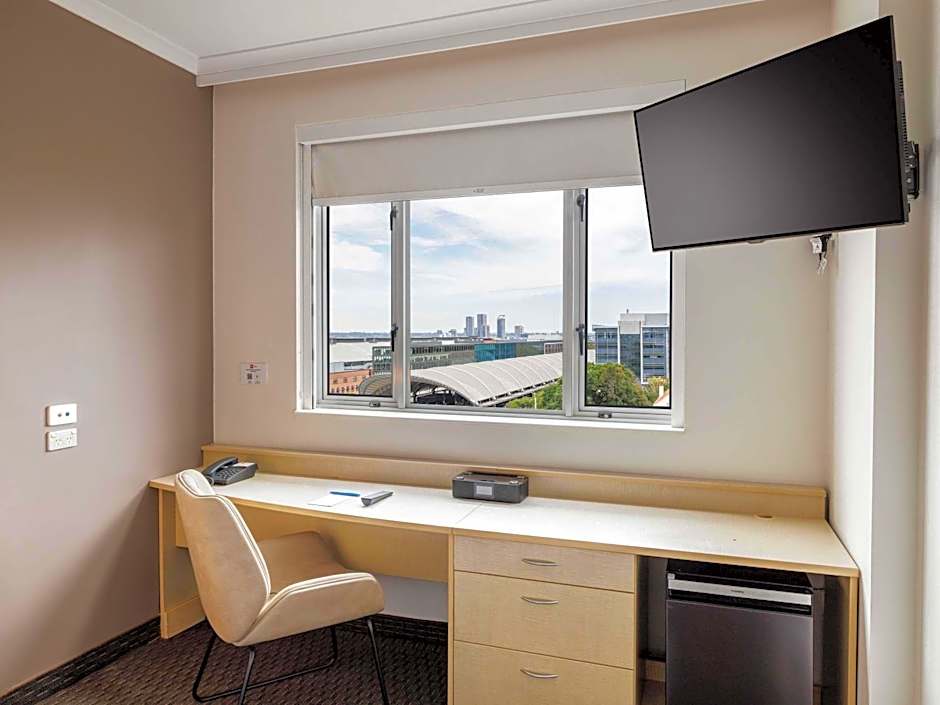 Hotel Ibis Sydney Olympic Park