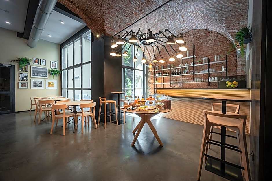 Globus Urban Hotel