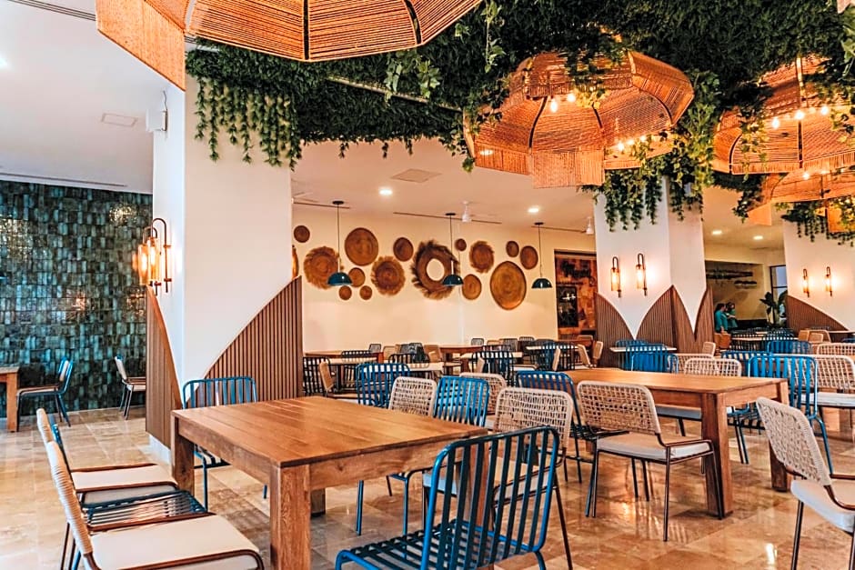 Tesoro Ixtapa Beach Resort