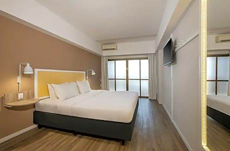 LUXURY DOUBLE ROOM WITH PARTIAL OCEAN VIEW DOUBLE