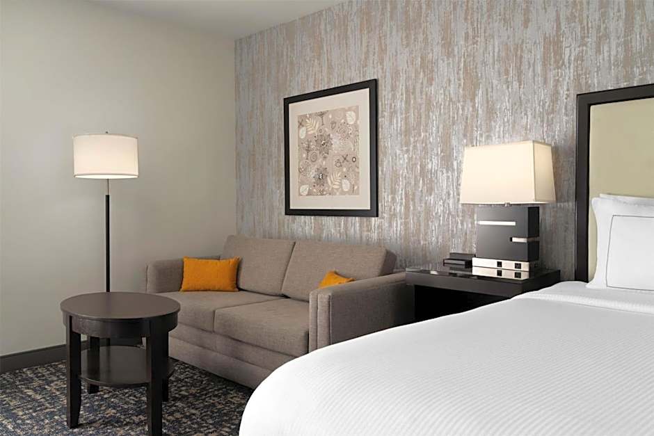 DoubleTree By Hilton Richmond-Midlothian