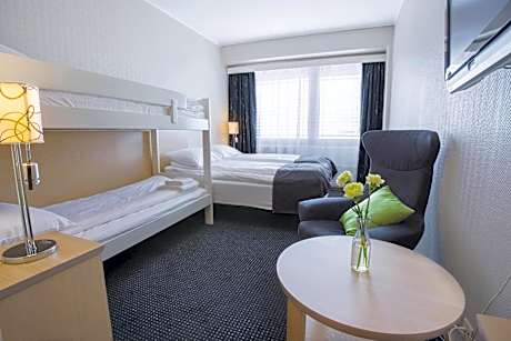 4 Single Beds, Non-Smoking, Family Room, High Speed Internet Access, Hairdryer, Television, Full Bre