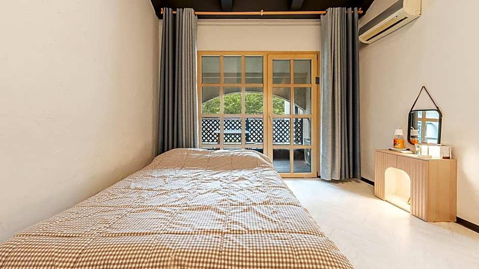 Gangchon Afternoon Pool Villa Pension