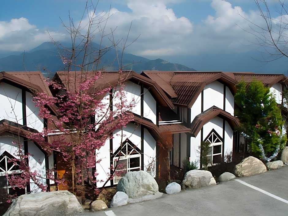 Sea of Clouds Vacation Villa I