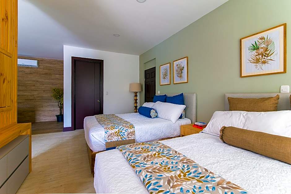Hotel Paradise Bay
