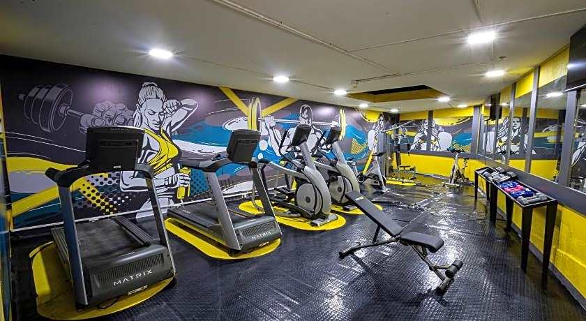 Palm Ville Suites