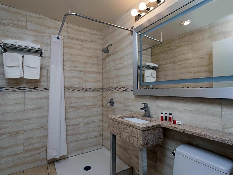 Days Inn by Wyndham Brooklyn Crown Heights