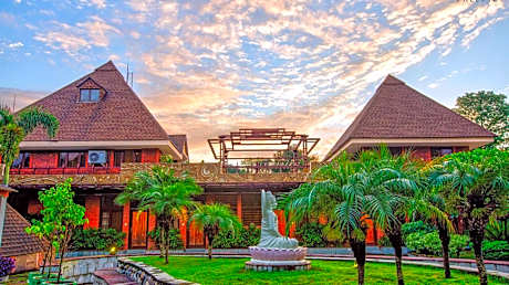 Pyramid Home Divine - A Wellness Resort