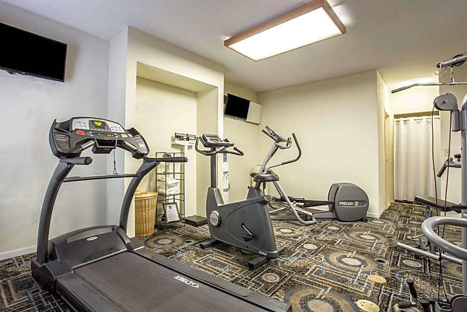 Clarion Inn & Suites Aiken South