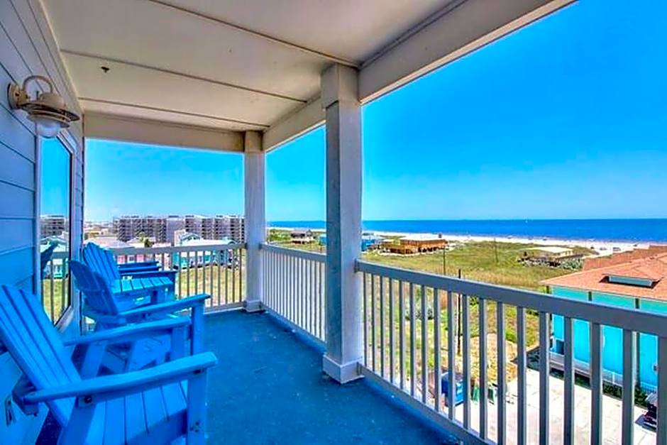 BEACHGATE CONDOSUITES AND MOTEL