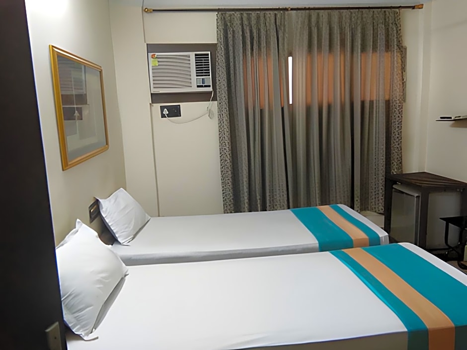 Hotel Shila International