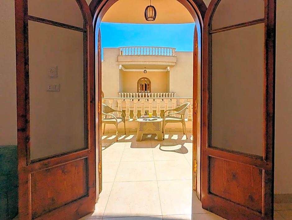 Mikhaila Guest House