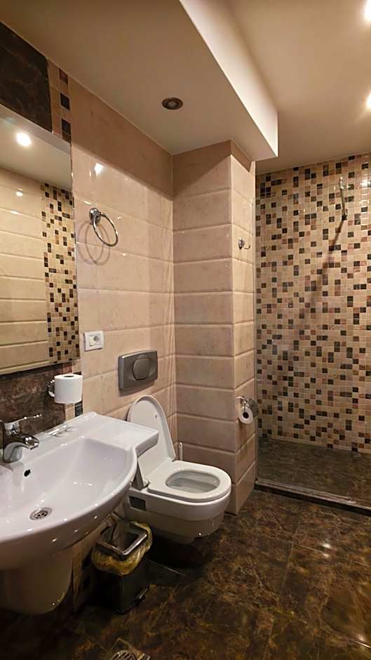 Hotel Emka