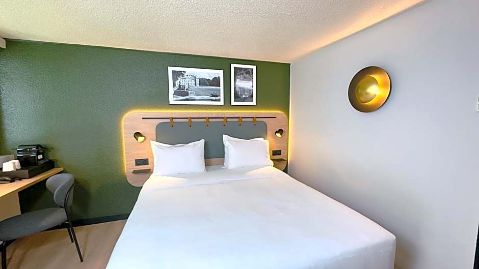 Campanile Epinay Sur Orge Hotel