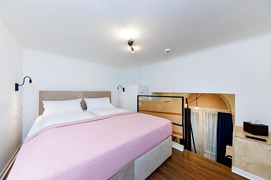 Adagio Downtown Rooms