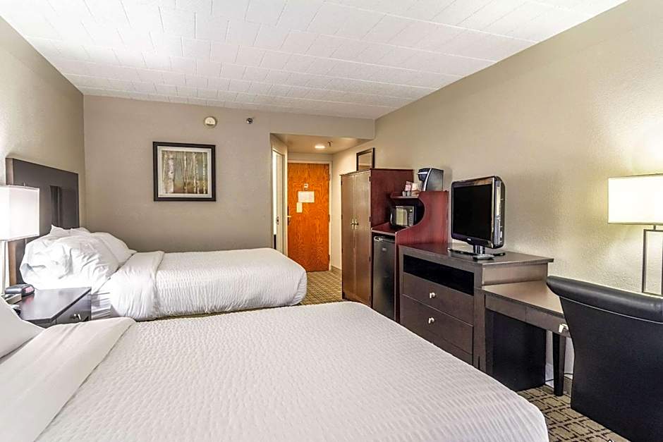 Clarion Inn Cranberry Township