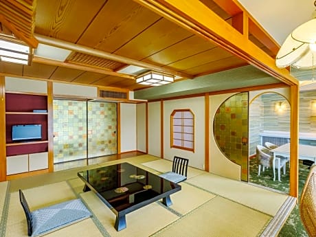 Deluxe Japanese-Western Ocean View for 8 People - Non-Smoking
