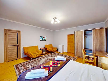 TES Hotel