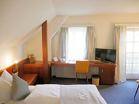 Single Room with Bathroom