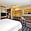 TownePlace Suites by Marriott Republic Airport Long Island/Farmingdale