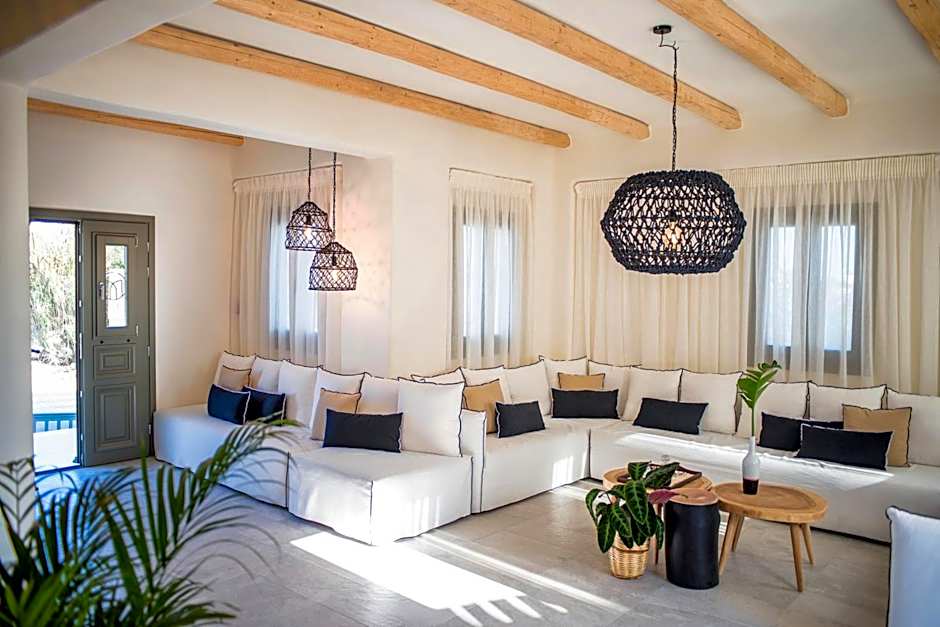 Melidron Hotel & Suites