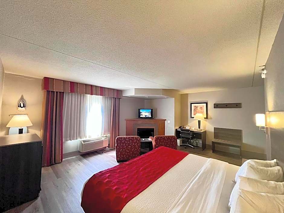 Ramada by Wyndham Platte City KCI Airport