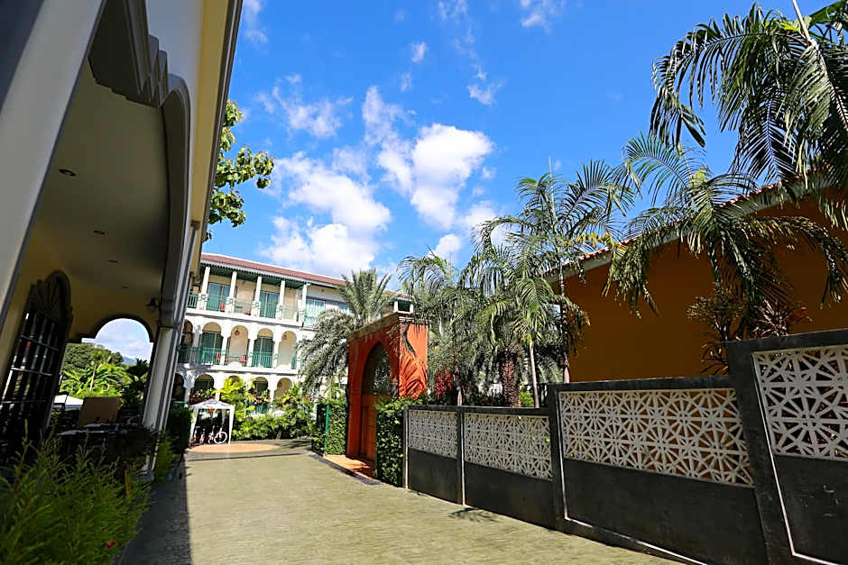 The Grand Morocc Hotel