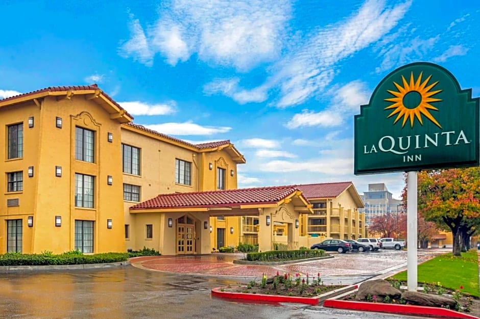 La Quinta Inn & Suites by Wyndham Fresno Yosemite