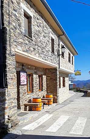 Albergue la escuela